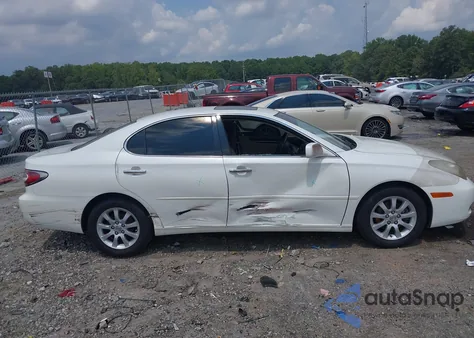 2004 Lexus Es 330 z USA, uszkodzony, nr VIN JTHBA30G045054247